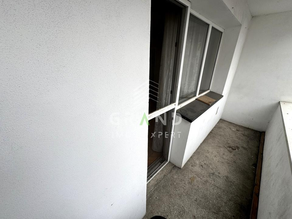 3 camere decomandate | 72 mp | Balcon | Etaj 1 | Manastur | Aleea Vidraru