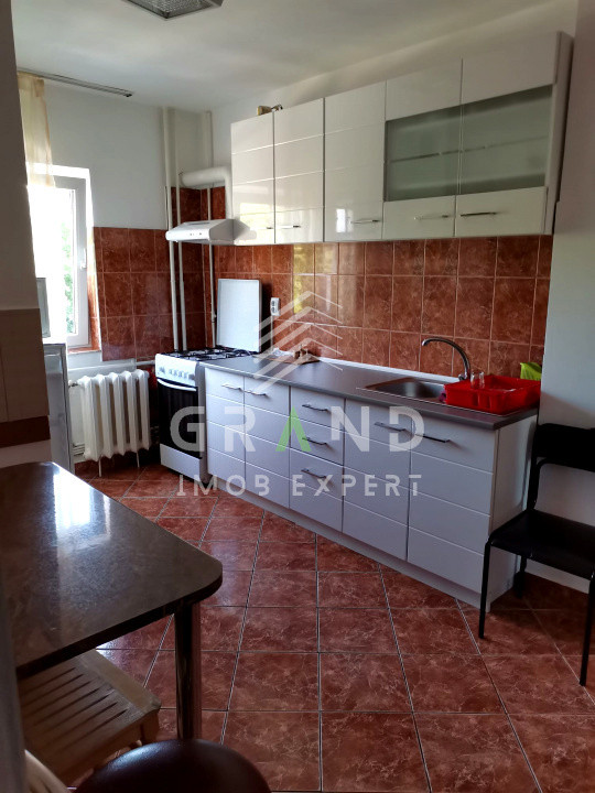 2 CAMERE DECOMANDAT | BALCON | MĂNĂȘTUR / ALEEA BRATEȘ