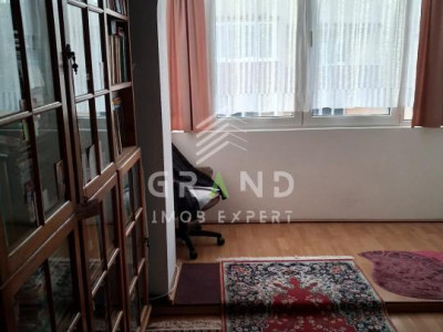 3 camere I 2 bai | 2 balcoane | zona str.Gheorghe Dima I Zorilor