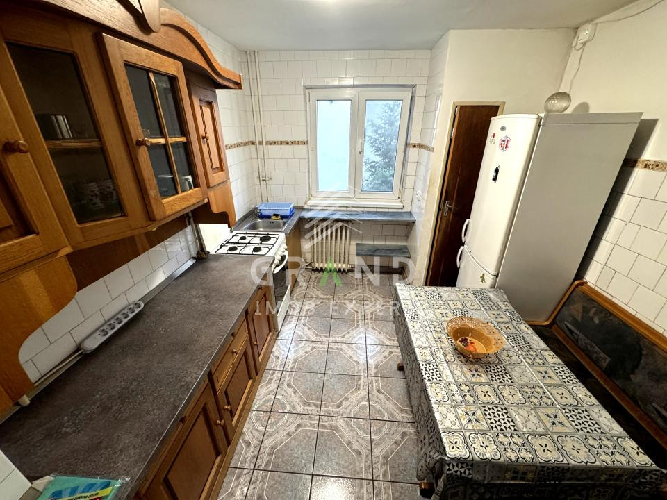 3 camere decomandate | 72 mp | Balcon | Etaj 1 | Manastur | Aleea Vidraru