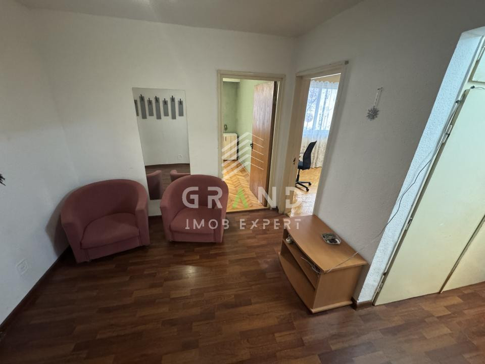 3 camere decomandate | 72 mp | Balcon | Etaj 1 | Manastur | Aleea Vidraru