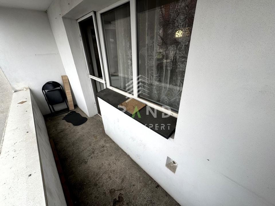 3 camere decomandate | 72 mp | Balcon | Etaj 1 | Manastur | Aleea Vidraru