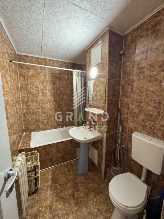 2 CAMERE DECOMANDAT | BALCON | MĂNĂȘTUR / ALEEA BRATEȘ