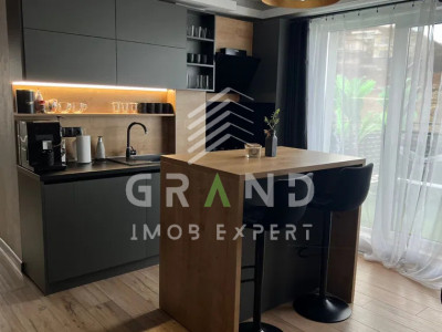 Apartament 2 Camere | Semidecomandat | Terasa | Lift | Floresti/Eroilor