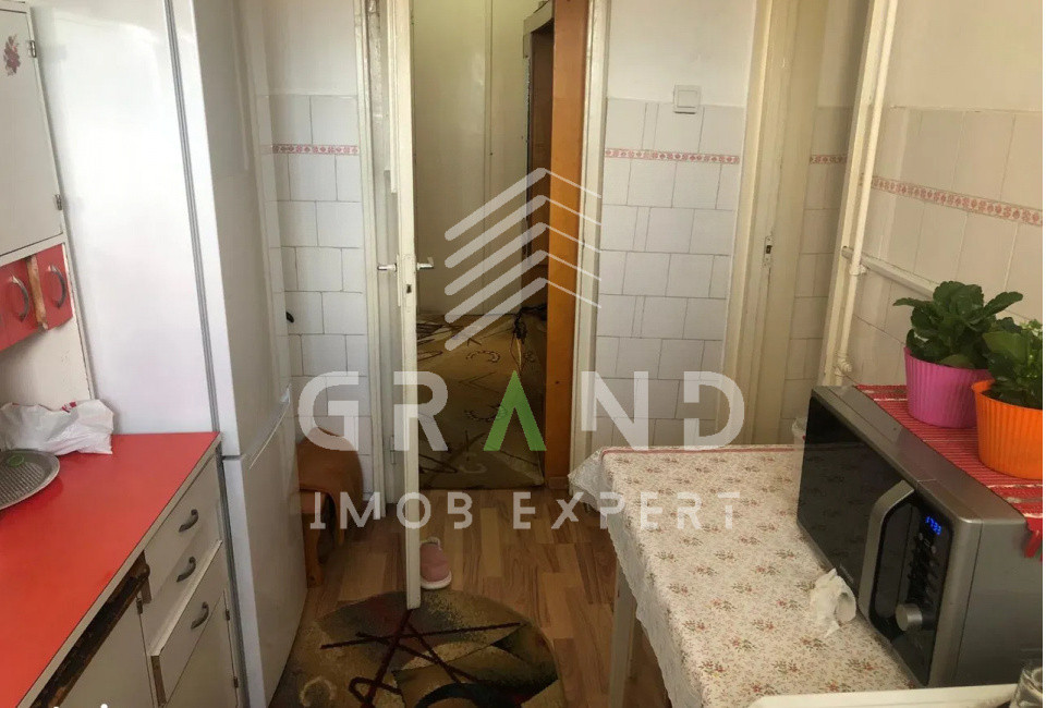 2 camere | 49 mp | Etaj 9/10 | Balcon+Beci | Aleea Padin/Mănăștur/Calea Floresti