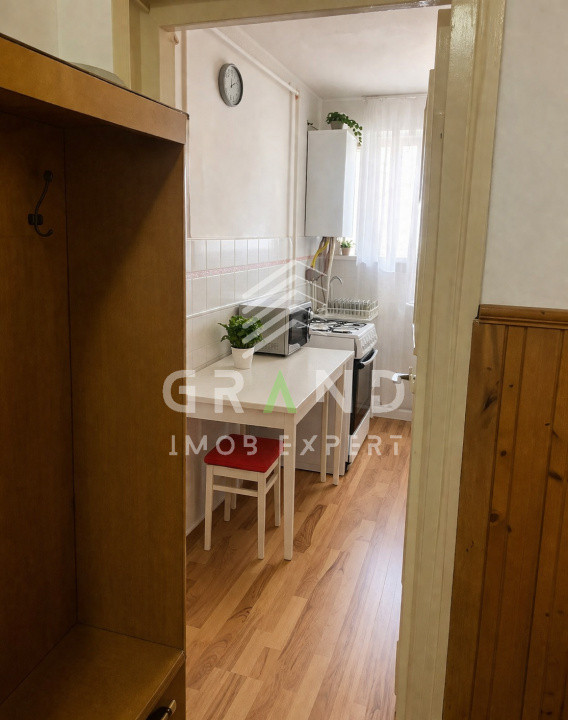 2 camere | 49 mp | Etaj 9/10 | Balcon+Beci | Aleea Padin/Mănăștur/Calea Floresti
