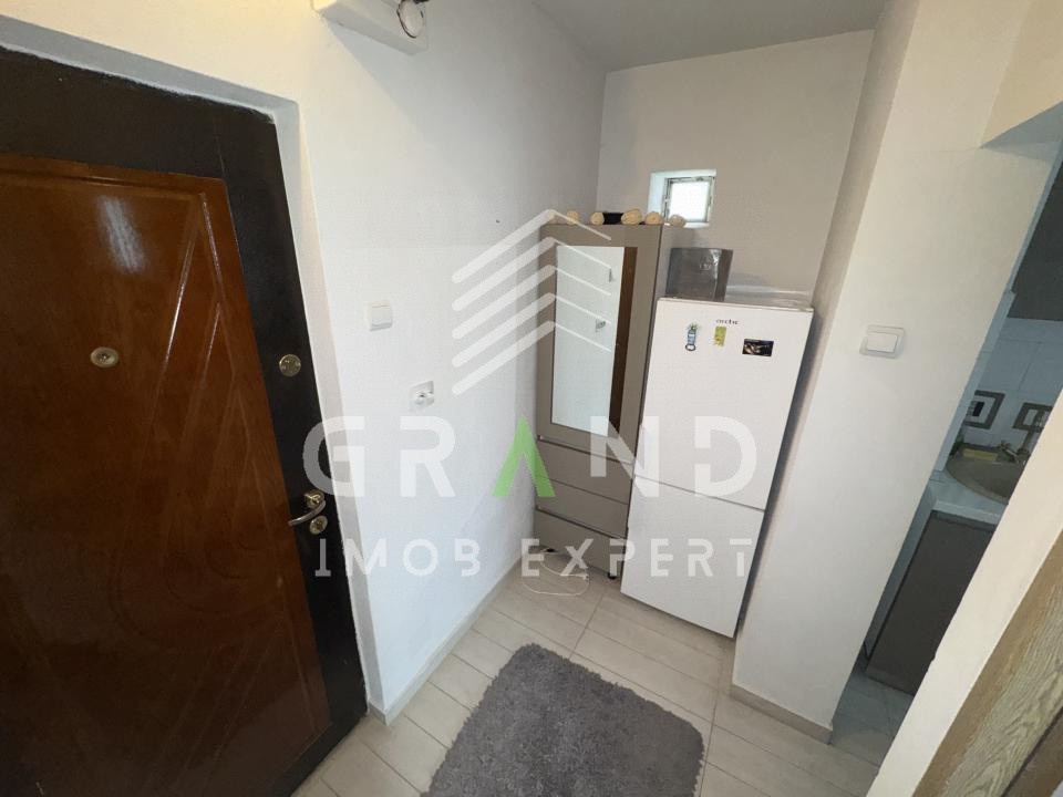 Garsonieră 30 mp | decomandată | modernă | balcon închis | P-ța Cipariu