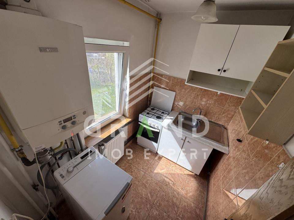 Garsonieră | Mănăștur/Almașului | 28mp | Centrală proprie/Disponibilă imediat