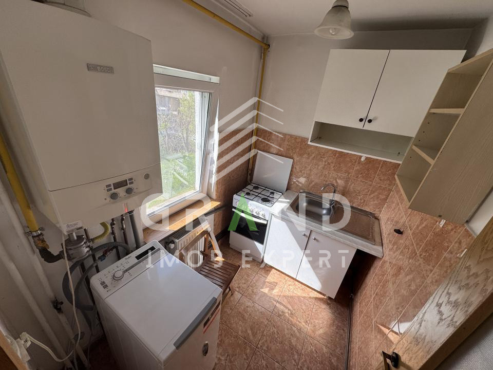 Garsonieră | Mănăștur/Almașului | 28mp | Centrală proprie/Disponibilă imediat