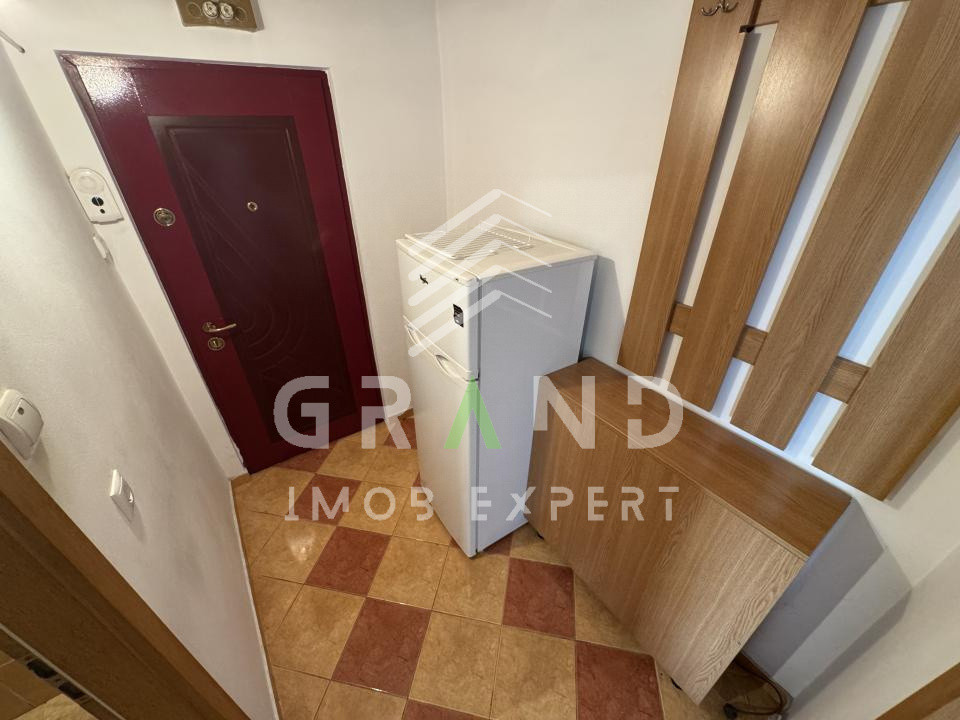 Garsonieră | Mănăștur/Almașului | 28mp | Centrală proprie/Disponibilă imediat