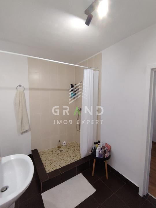 Apartament cu 2 Camere | Balcon generos I zona Muzeul Apei I Florești