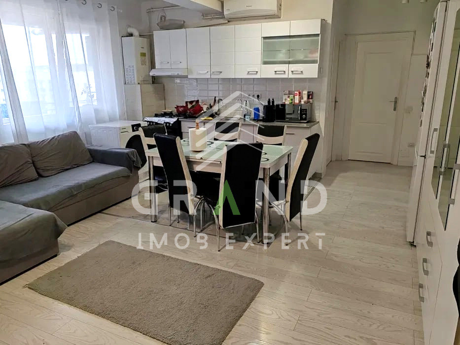 3 camere | 57 mp utili+balcon 10 mp | Parcare | Str.Teilor–lângă pădure