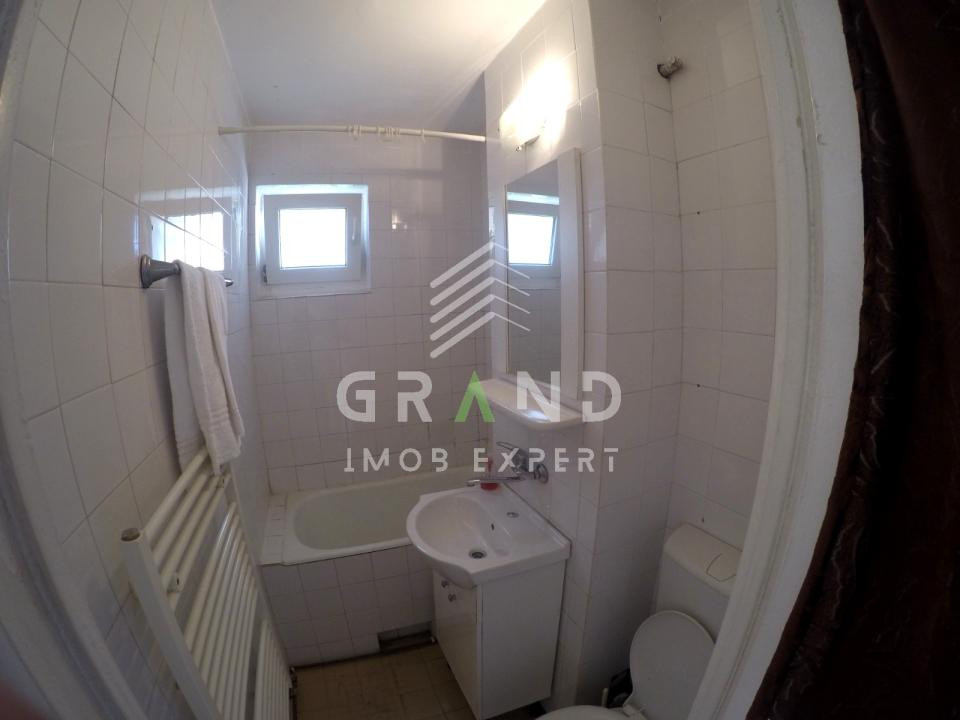 3 CAMERE DE VÂNZARE | MĂNĂȘTUR–Str.Mehedinți | Etaj 3/4