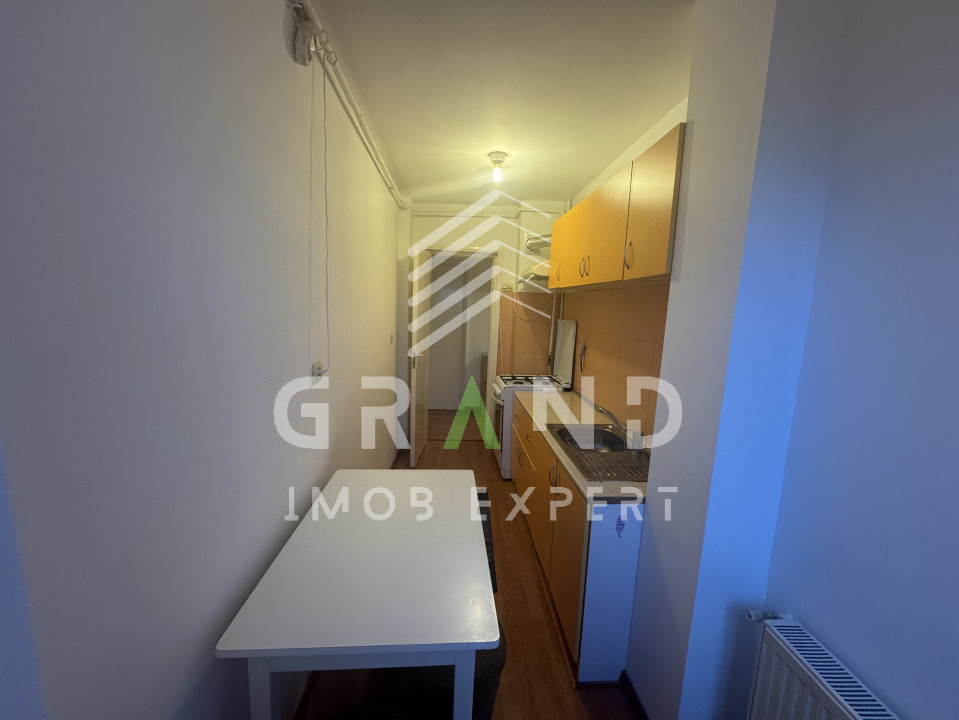 2 camere DECOMANDAT | Parcare inclusă | Zona Mănăștur–Clăbucet | Etaj 5/10