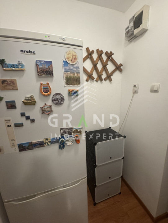 2 camere DECOMANDAT | Parcare inclusă | Zona Mănăștur–Clăbucet | Etaj 5/10