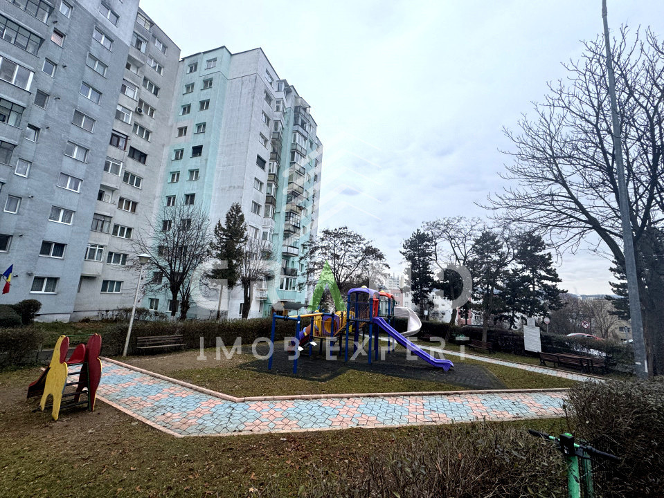 2 camere DECOMANDAT | Parcare inclusă | Zona Mănăștur–Clăbucet | Etaj 5/10