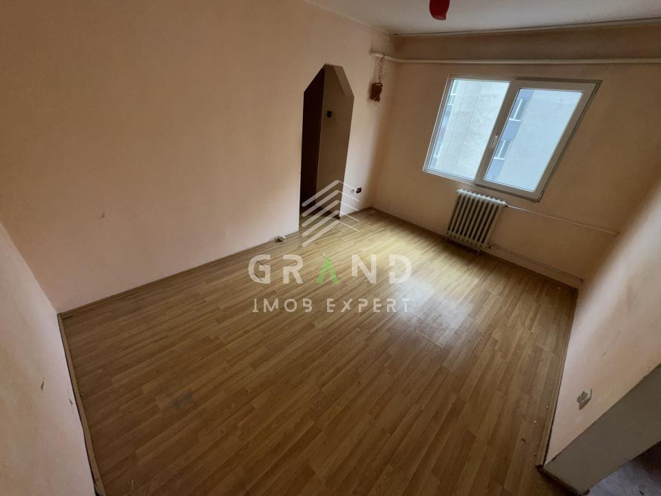 OPORTUNITATE REALĂ ÎN MĂNĂȘTUR – 3 CAMERE | ZONA PARÂNG