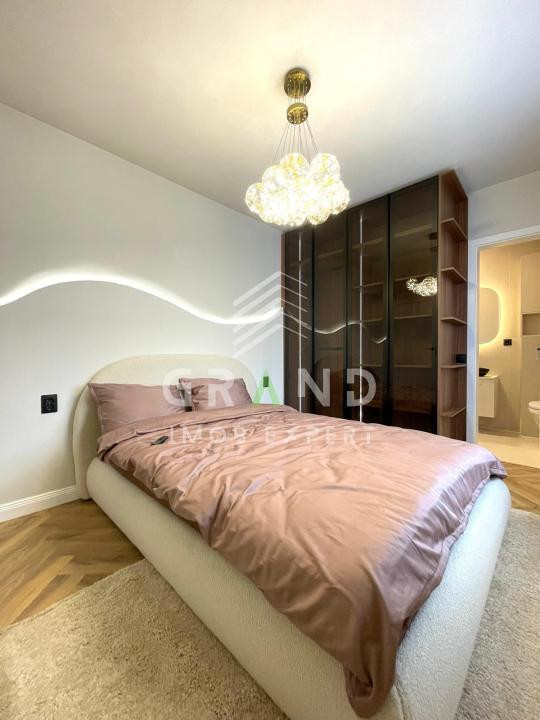 NOU | Apartament 3 Camere | 2 Balcoane | 2 Bai | Floresti/Cetatii