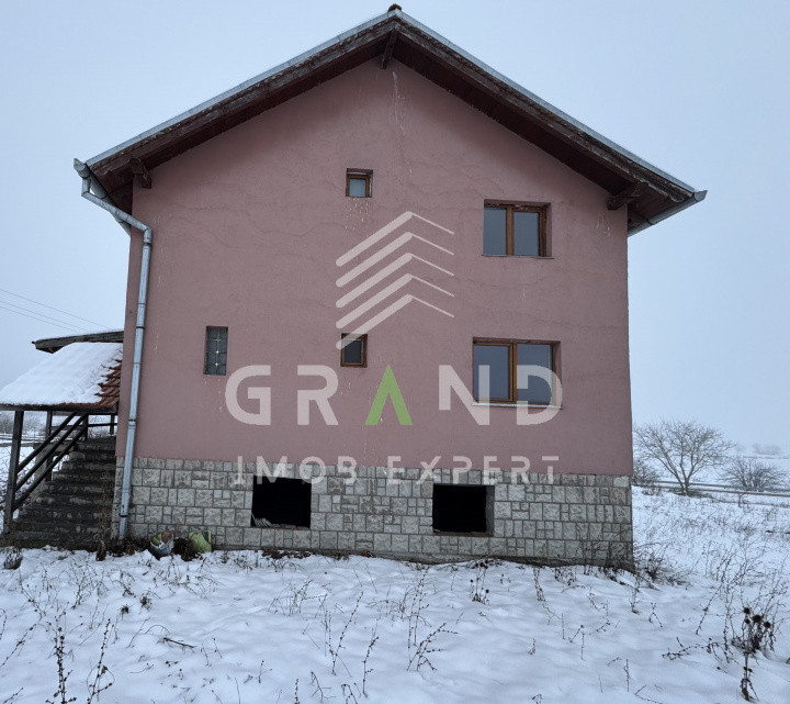 Casă individuală de vânzare | 269 mp | Teren 1.360 mp | Tureni,jud.Cluj