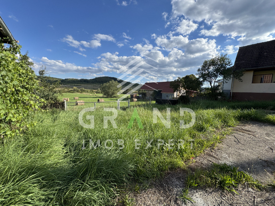 OPORTUNITATE RARĂ!Casă+teren 3.475mp | Mihăiești,Sânpaul | 28 km de Cluj-Napoca