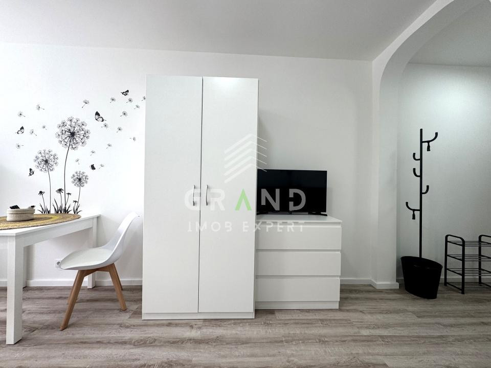 STUDIO MODERN–PRIMA ÎNCHIRIERE | STR.BUCUREȘTI | TOTUL NOU | UTILITĂȚI INCLUSE