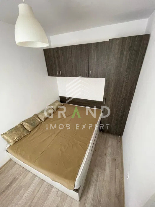 2 camere semidecomandate | Gheorgheni–str.Lăcrămioarelor | Etaj intermediar 