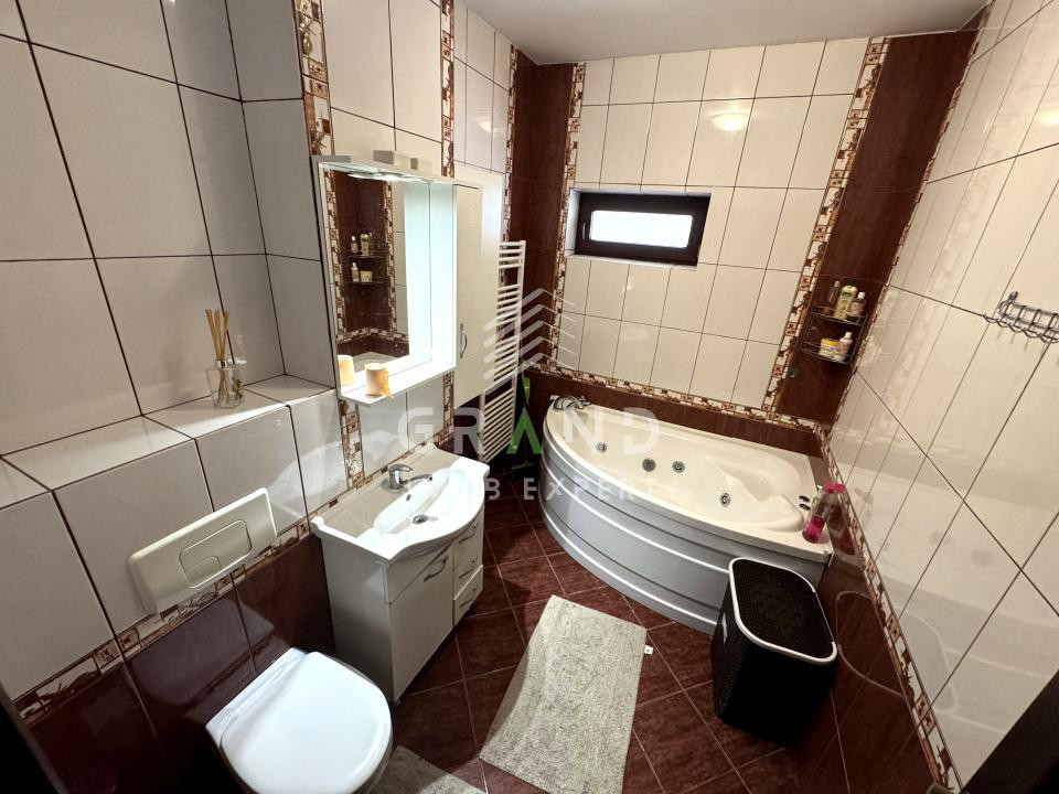 NOU PE PIAȚĂ!2 camere | Parcare inclusă | Zorilor–Europa | Str.Mircea Eliade