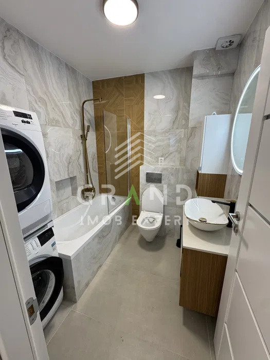 Apartament 3 Camere | Etaj 2/3 | Balcon | Parcare | Europa/Eugen Ionesco