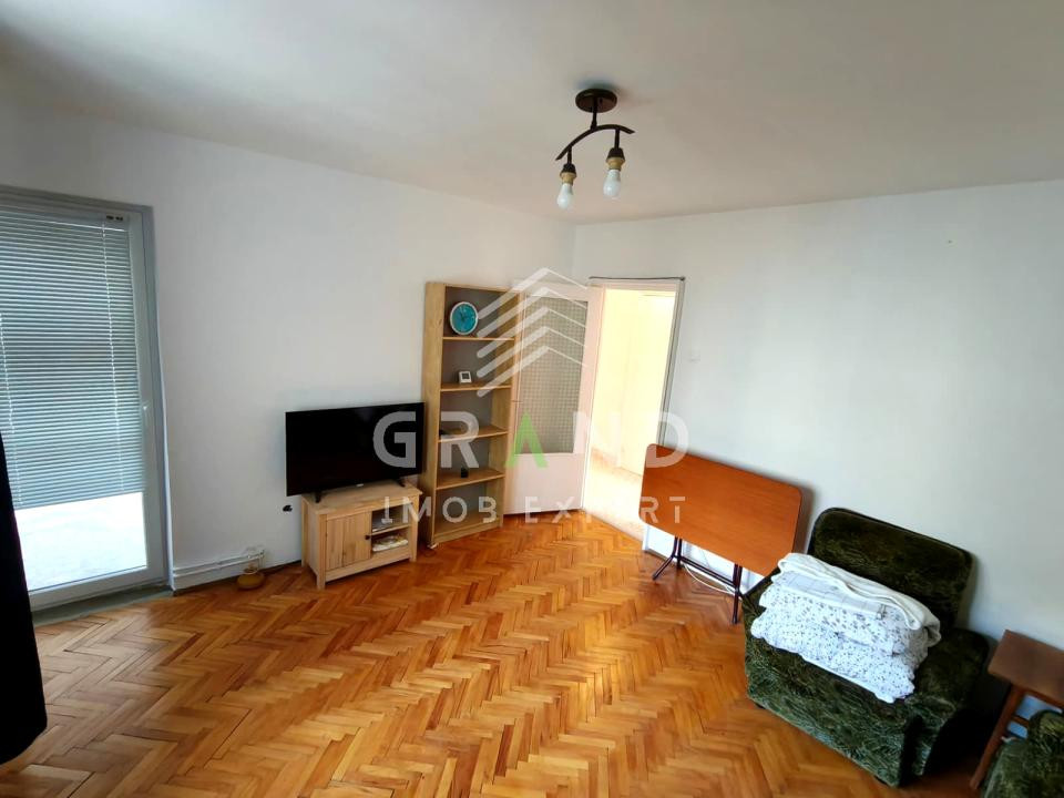 2 camere decomandate | Etaj 6/10 | Balcon | Centrală proprie | Clăbucet,Mănăștur