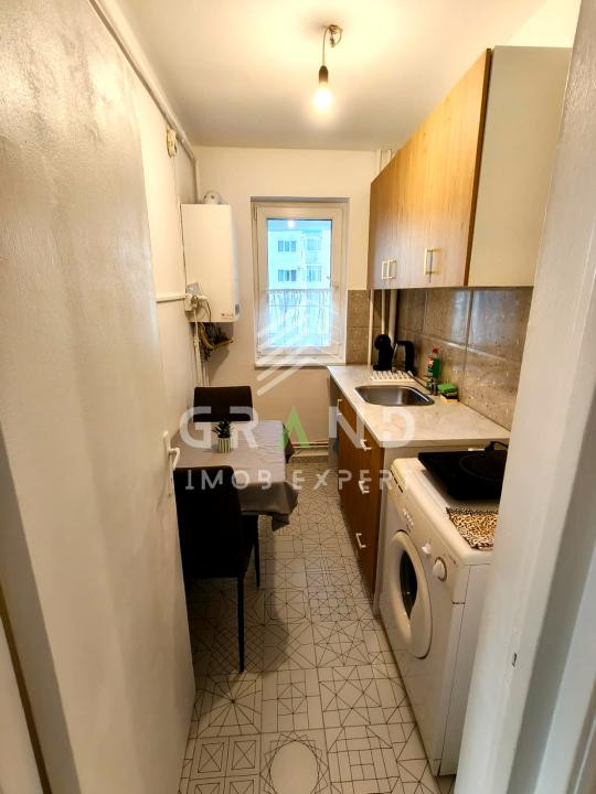 2 camere decomandate | Etaj 6/10 | Balcon | Centrală proprie | Clăbucet,Mănăștur