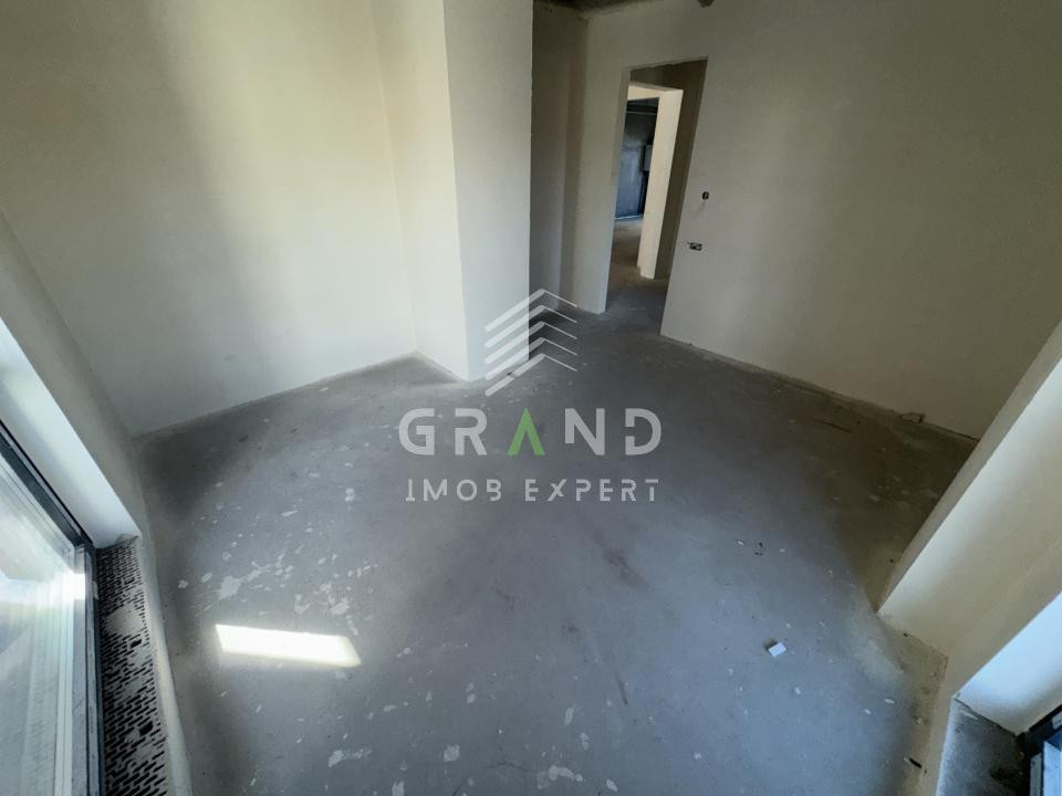 SPAȚIU COMERCIAL 120mp | 4 ÎNCĂPERI | 3 BAI | TERASĂ 20mp | PARCARE | VIVO MALL