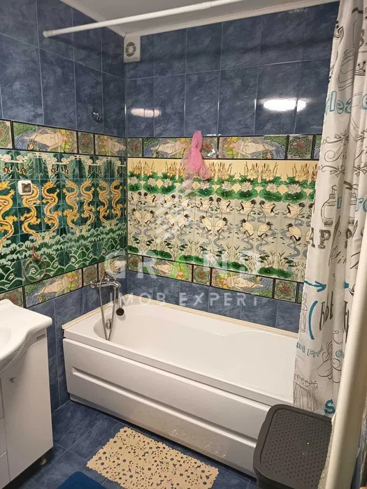 Apartament Ap 2 camere strada razoare zona Polus