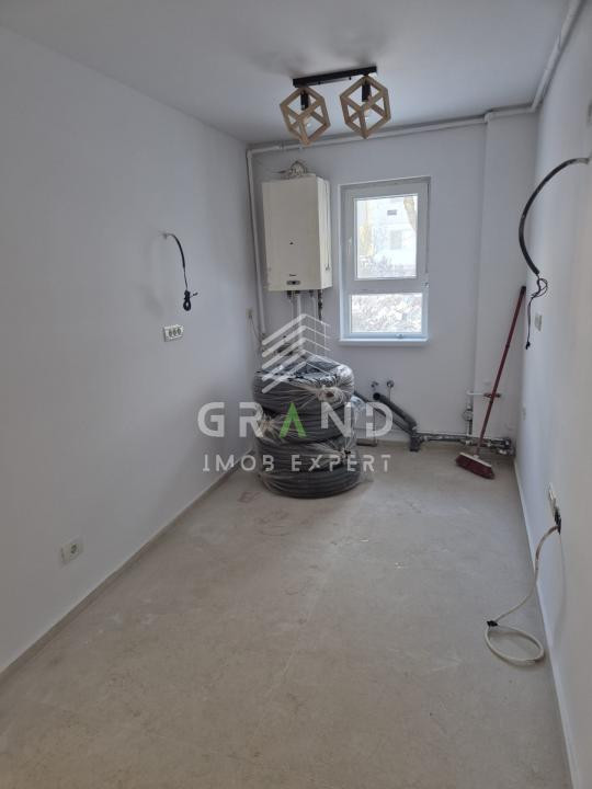 3 camere ultrafinisat/Balcon închis/Beci/Centrală proprie/Mănăștur(Complex BIG)