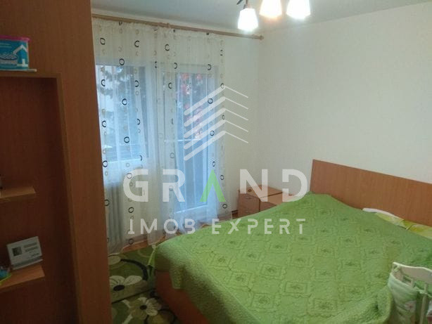 Apartament 3 camere, 2 băi, de inchiriat in Mărăști