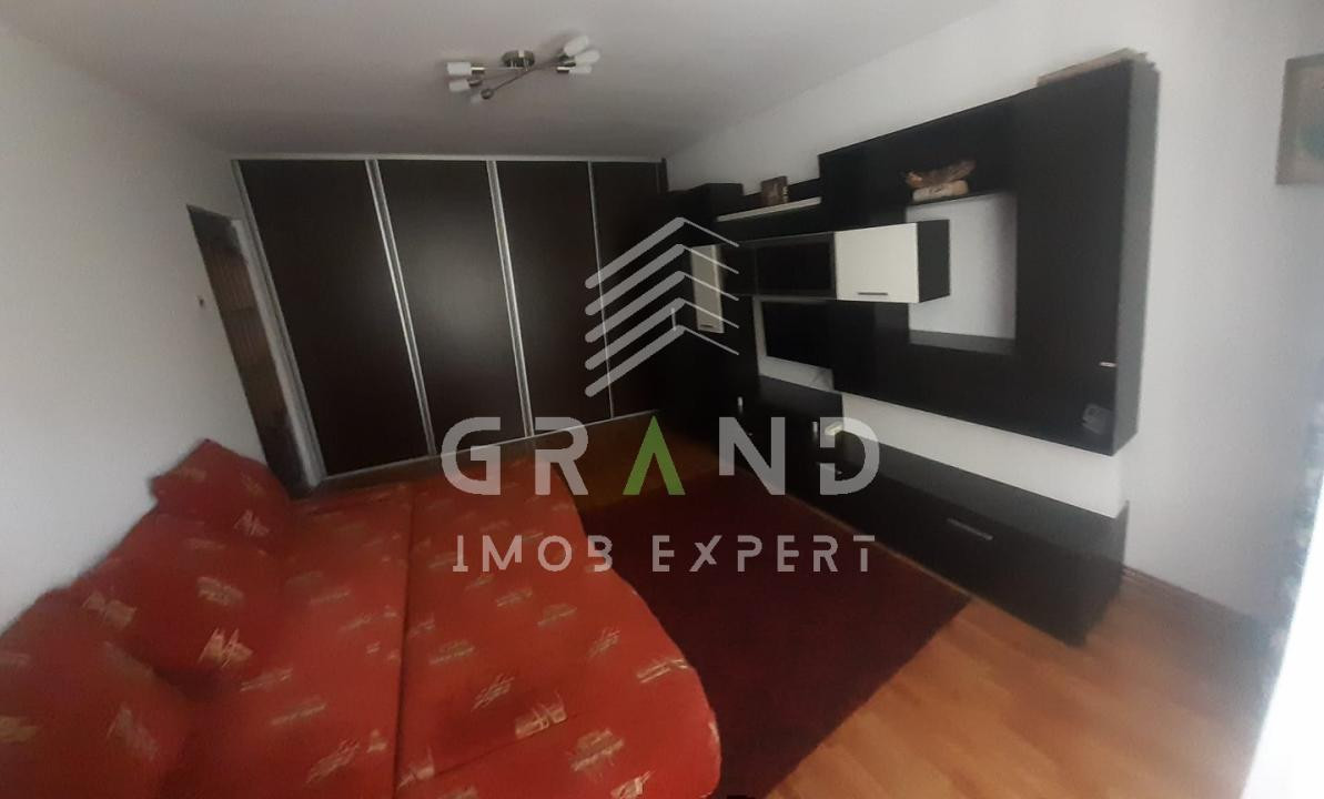 Apartament 3 camere, 2 băi, de inchiriat in Mărăști