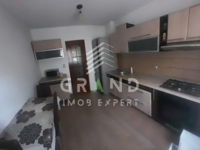 Apartament 3 camere, 2 băi, de inchiriat in Mărăști