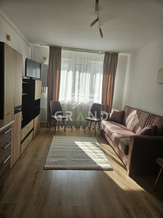Apartament cu 2 camere, 40 mp utili, zona FSEGA