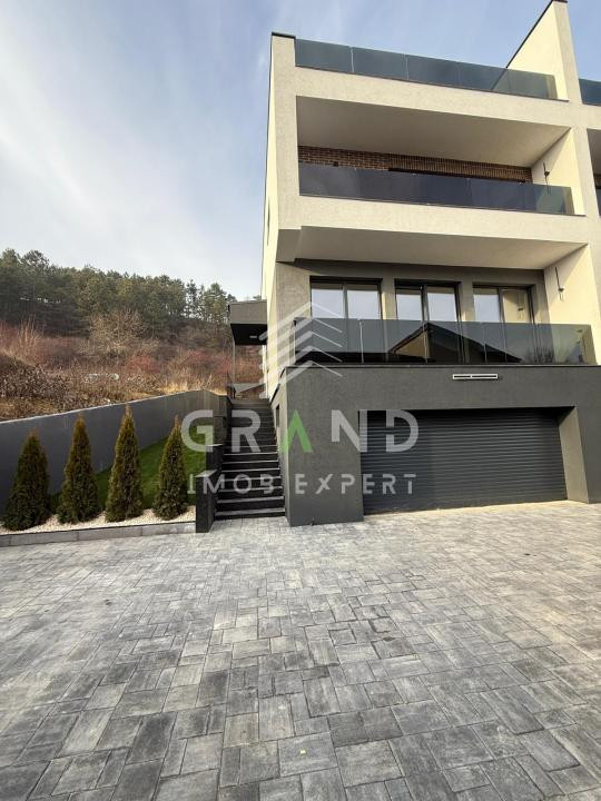 Casă NOUĂ tip duplex I Grigorescu capăt