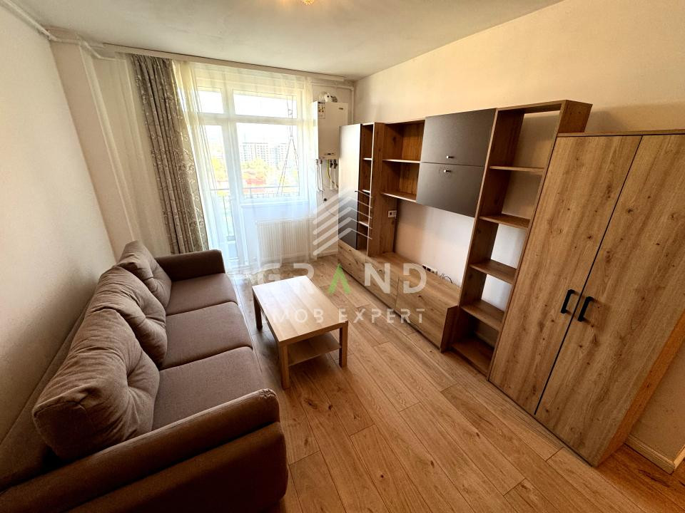 3 camere | 2 băi | 67 mp+balcon | Etaj 8/9 | Parcare | Oașului 86-90