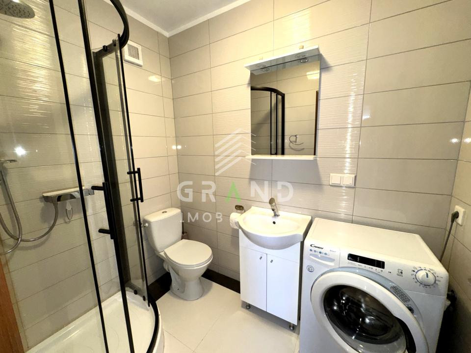 3 camere | 2 băi | 67 mp+balcon | Etaj 8/9 | Parcare | Oașului 86-90