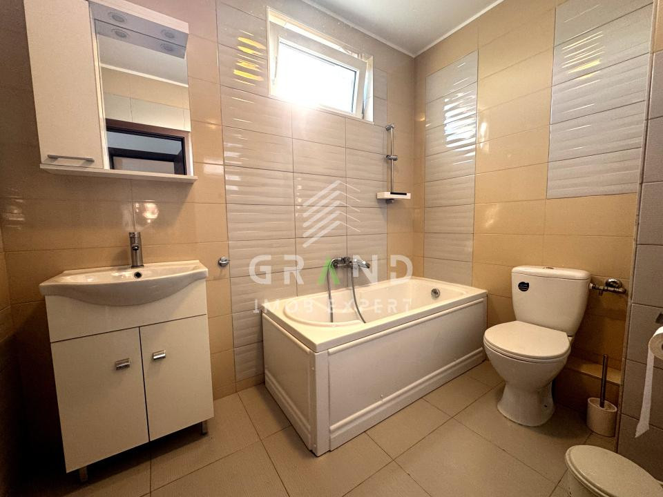 3 camere | 2 băi | 67 mp+balcon | Etaj 8/9 | Parcare | Oașului 86-90