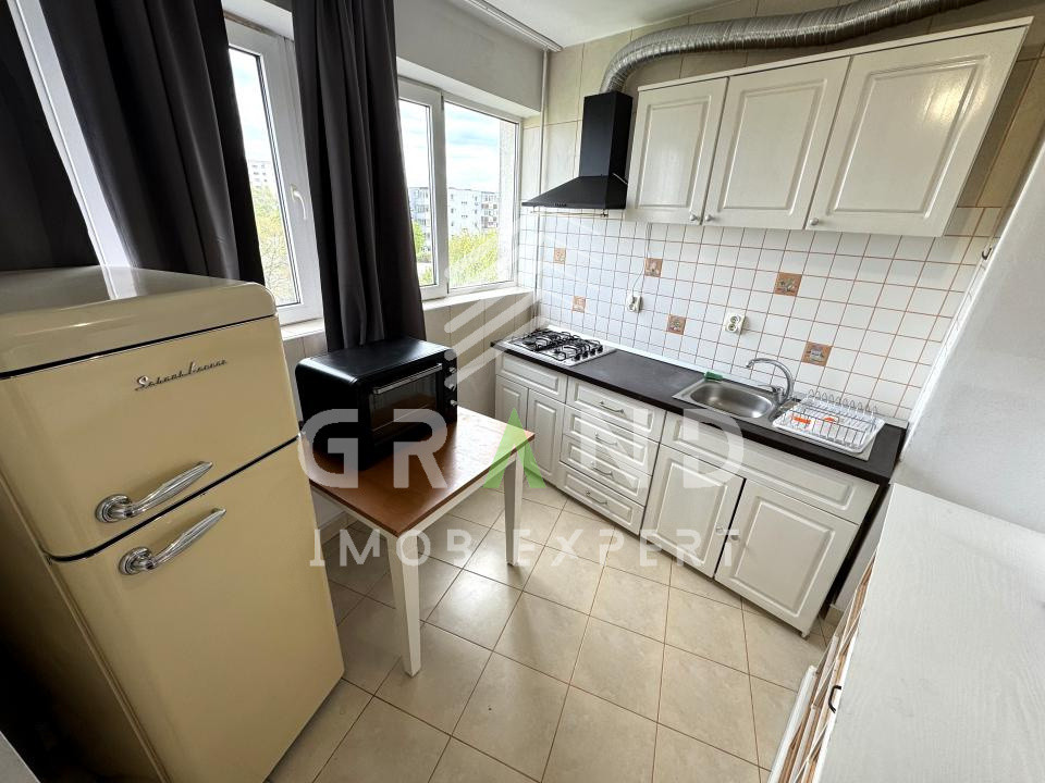 2 camere | Balcon | Etaj 3/4 | Orientare Est | Zorilor – UMF 