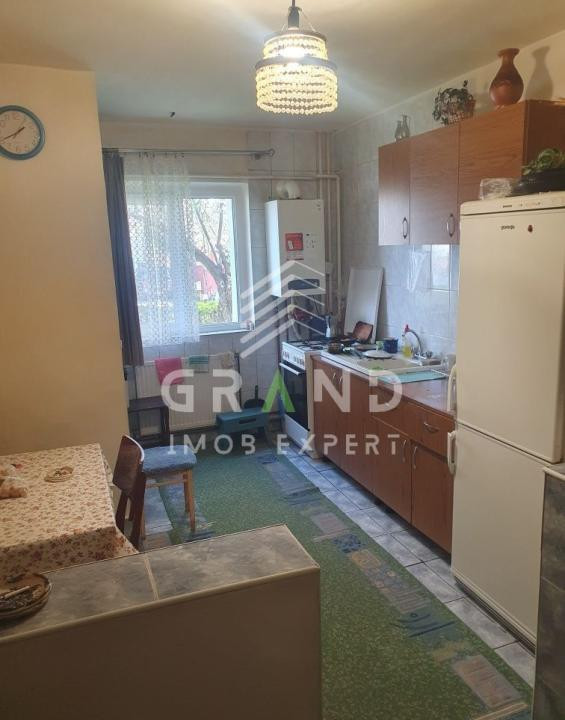 3 camere decomandat | 2 bai | Parter | Manastur – Str. Izlazului