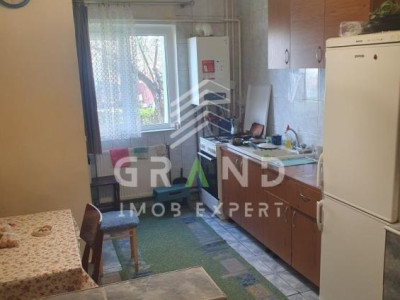 3 camere decomandat | 2 bai | Parter | Manastur – Str. Izlazului