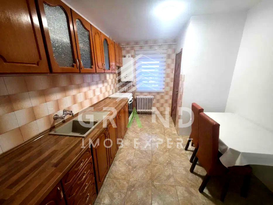 3 camere decomandat | 65 mp | 2 bai | Balcon | Str.Campului–Manastur