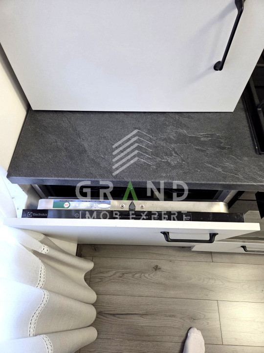 2 camere | Parcare+Boxă | Balcon 7mp | Zona Academia de Muzică–Mănăștur 