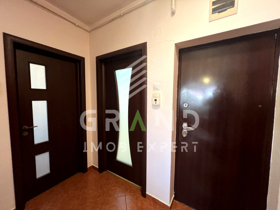NOU PE PIAȚĂ!2 camere | Parcare inclusă | Zorilor–Europa | Str.Mircea Eliade