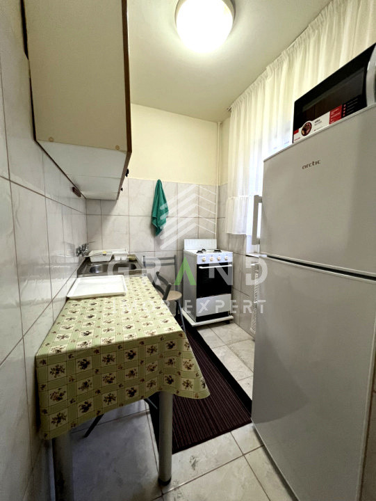 Garsonieră cu BALCON | 26 mp | UMF–Zorilor/P-ța Zorilor | Etaj 2/4 | Disponibilă