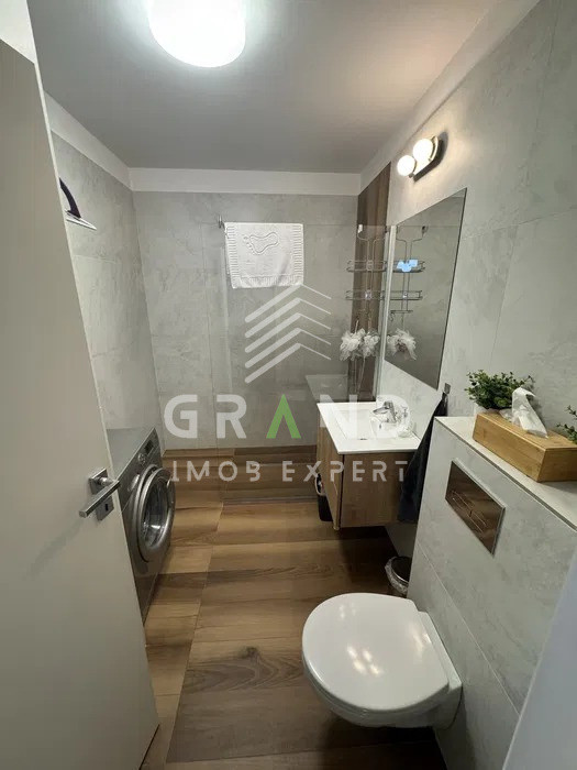 Apartament 2 camere I zona BMW I Florești
