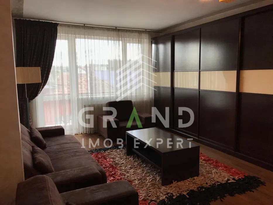 Apartament 2 camere + parcare subterană + loc parcare exterior, zona București
